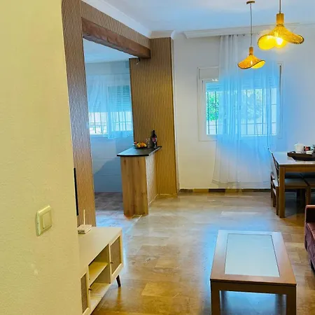 Apartment Torrevida 80 Metros De La Playa Y Piscina Abierta Rincon de la Victoria